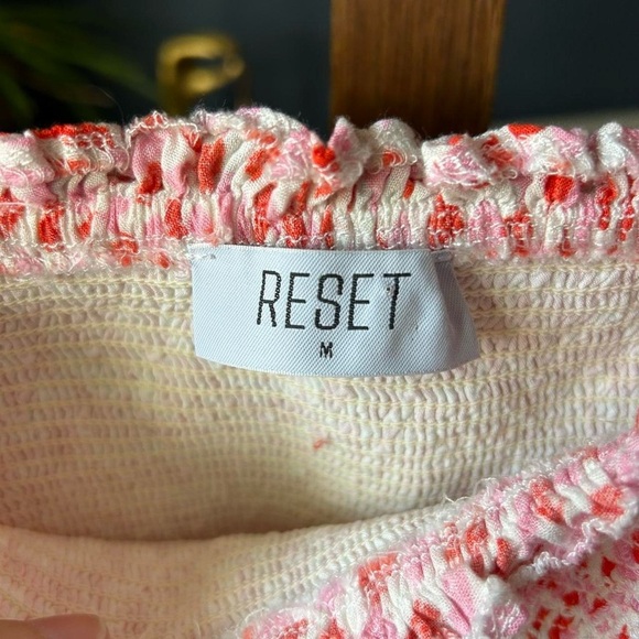 Reset- Pink & Red Smocked Peasant Crop Top | Boho Vibes | Size M ❤️🌸 - Picture 8 of 8